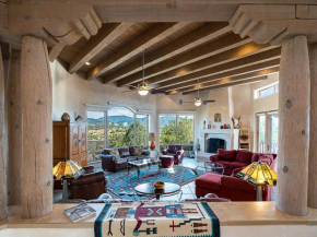 Dorthia Garden Retreat & Views